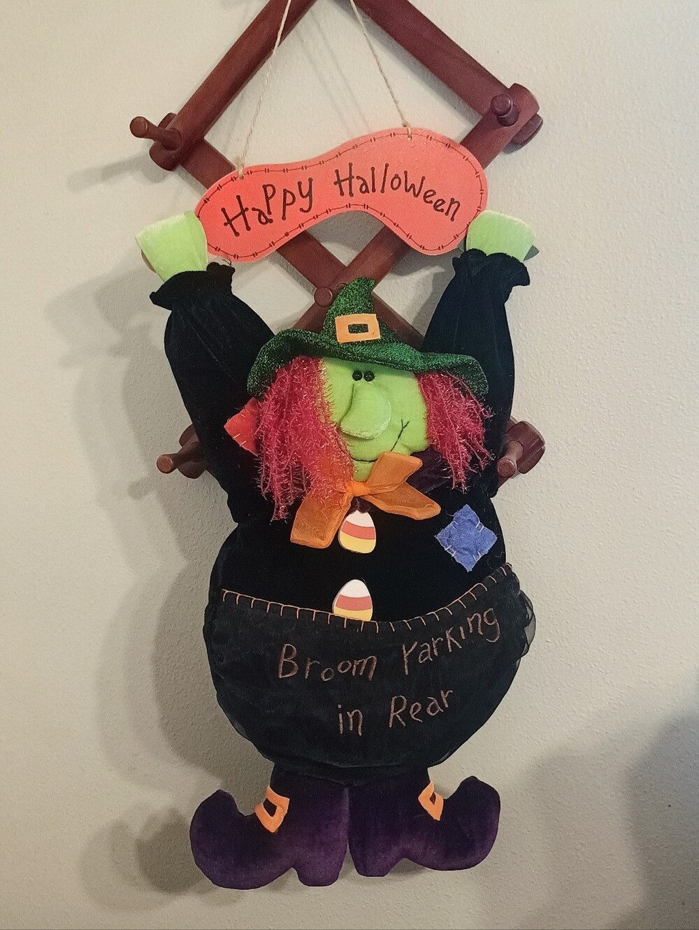 90s Nostalgic Witch Door Hanger (Vintage)